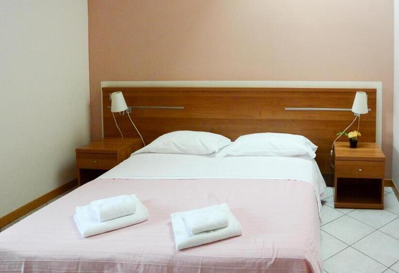 酒店 Albergo Meublè Abatjour