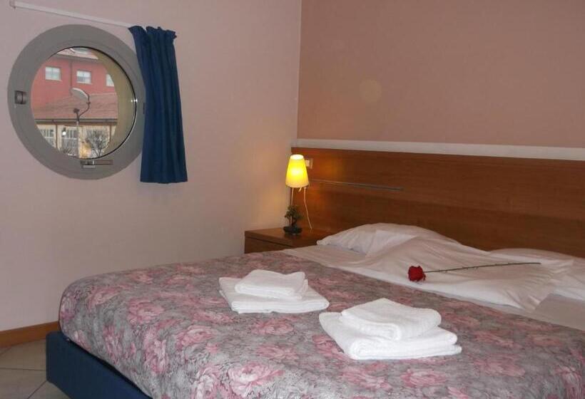 酒店 Albergo Meublè Abatjour