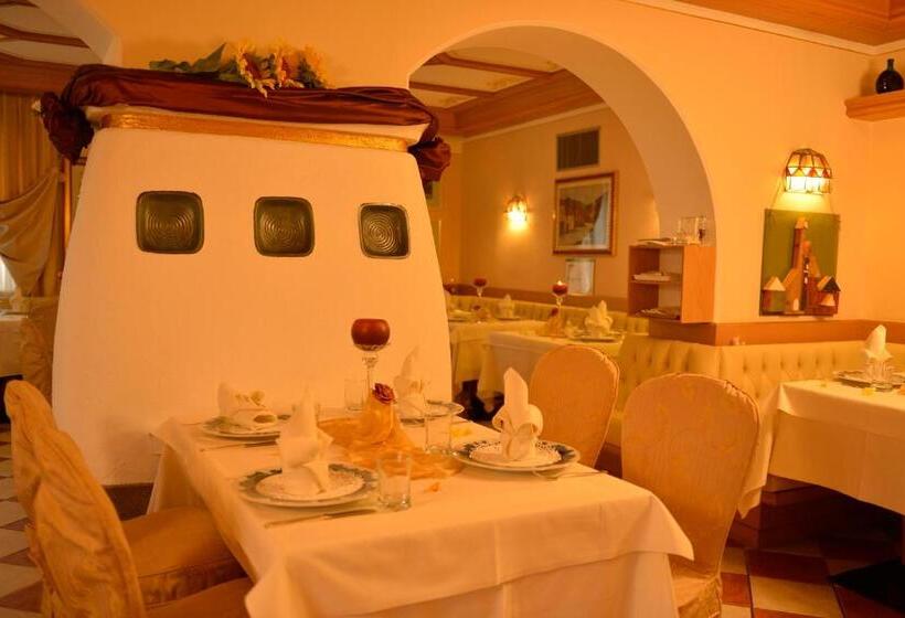 בית מלון כפרי Alle Alpi