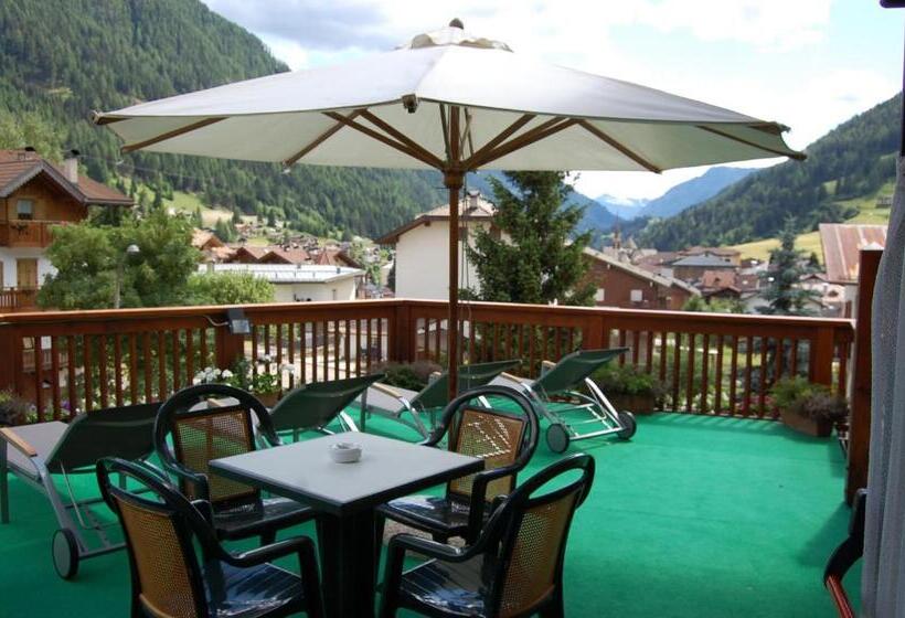 בית מלון כפרי Alle Alpi