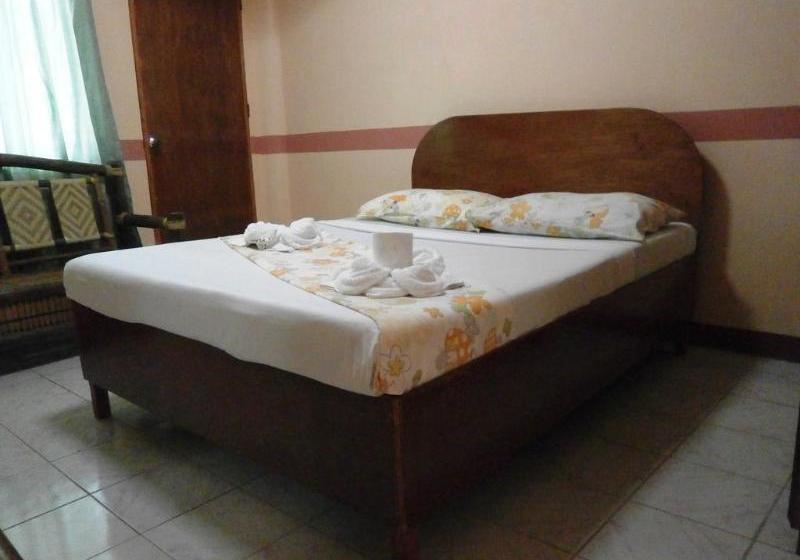 Hotel Alliyah's Beach Resort