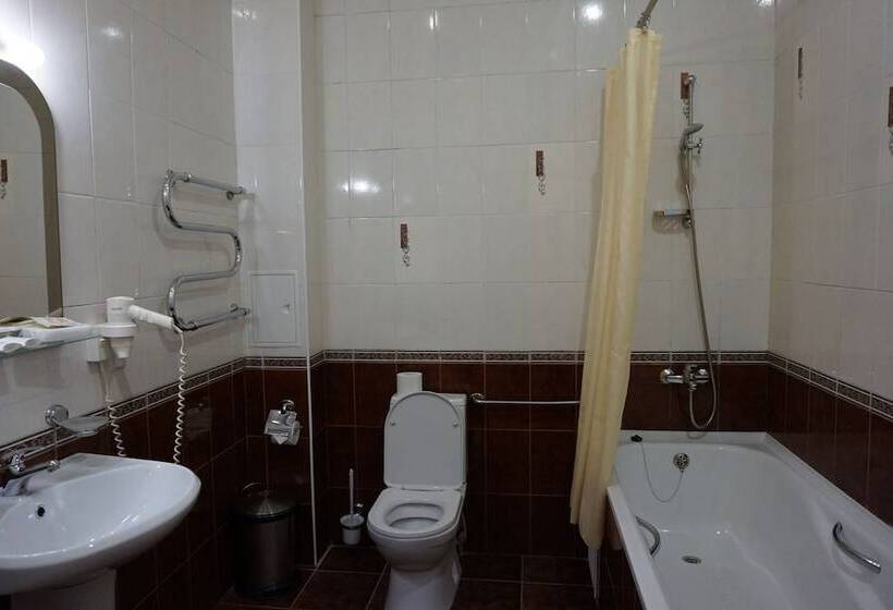 هتل Amaks Shakhter Sanatorium