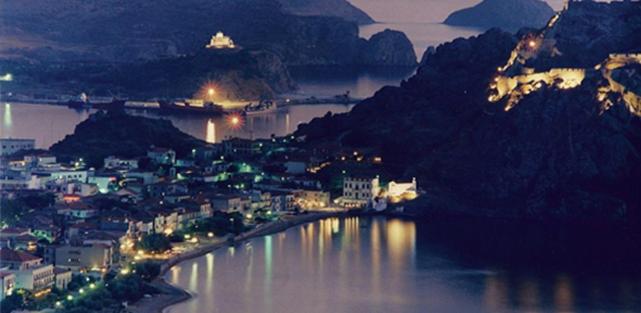 فندق Aristi Studio Apartments