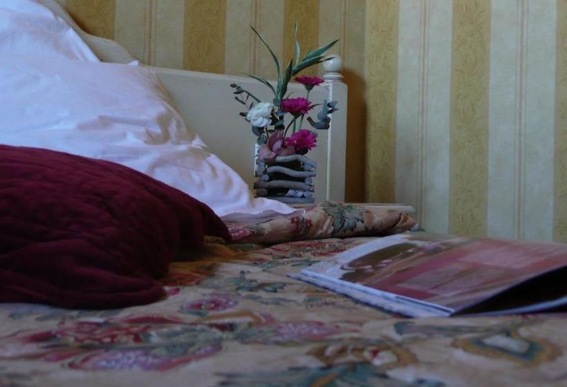 ホテル Hôtel Au Lion D'or