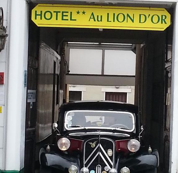 ホテル Hôtel Au Lion D'or