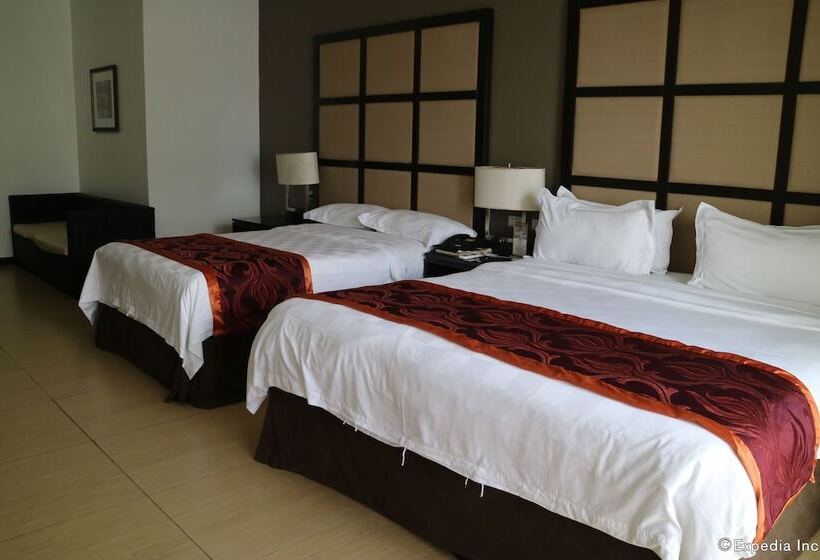 هتل Avenue Suites