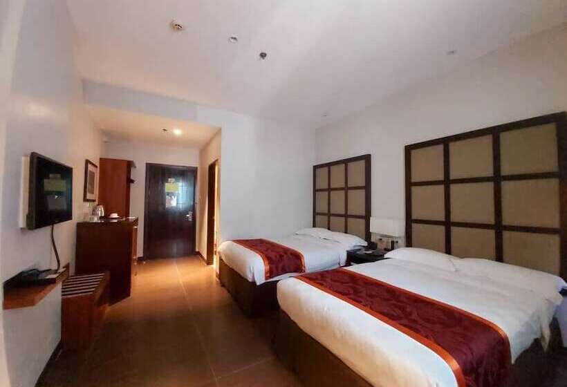 هتل Avenue Suites