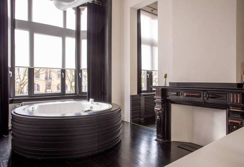 فندق B&b Suites Feek