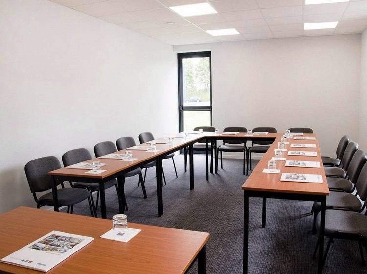 ホテル Best Western Hôtel Agen Le Passage, Agen Sud