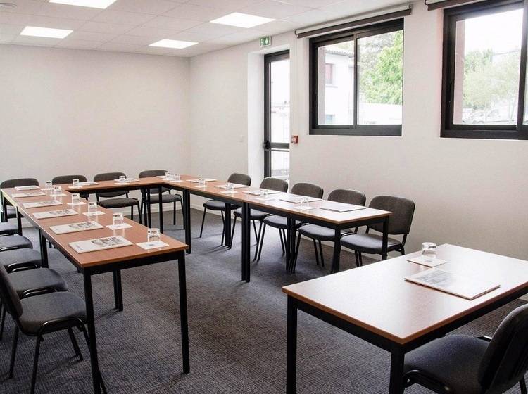 ホテル Best Western Hôtel Agen Le Passage, Agen Sud