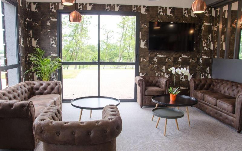 ホテル Best Western Hôtel Agen Le Passage, Agen Sud