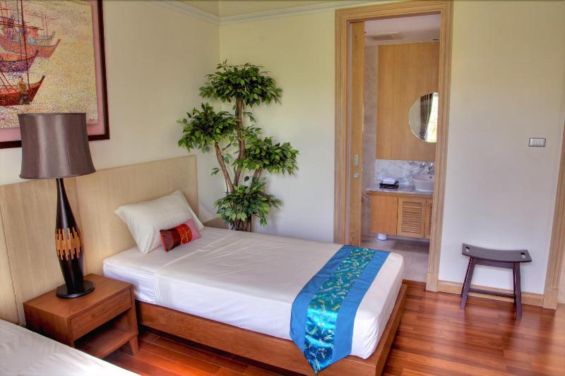 فندق Blue Lagoon Resort Hua Hin