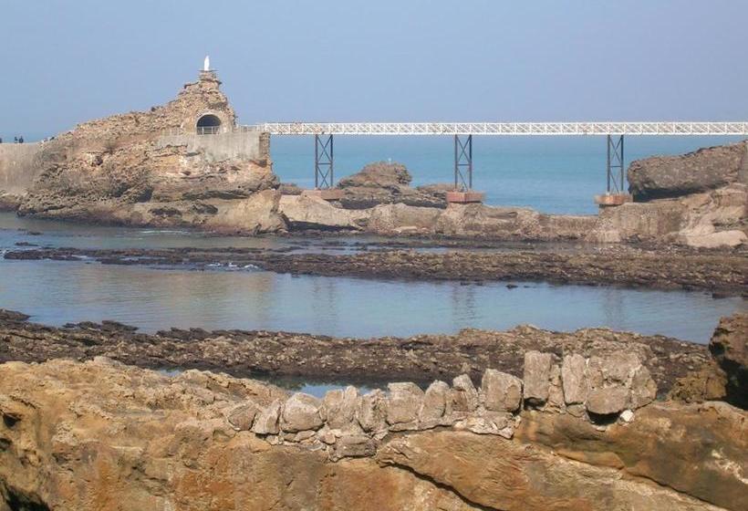 בית מלון כפרי Carlina Lodge