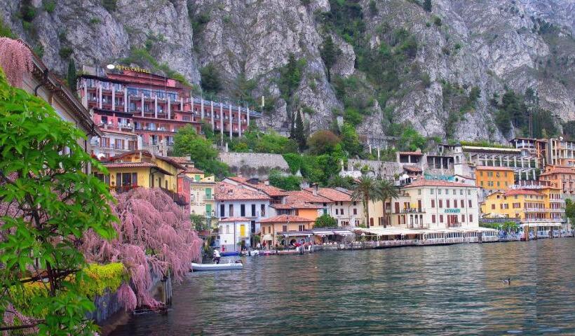 酒店 Castell   Montagnoli Group