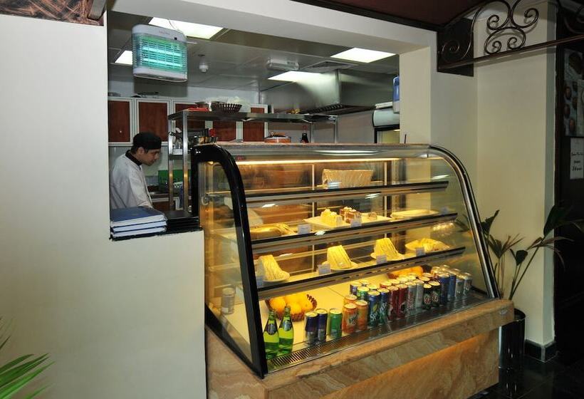 Отель Center Ville