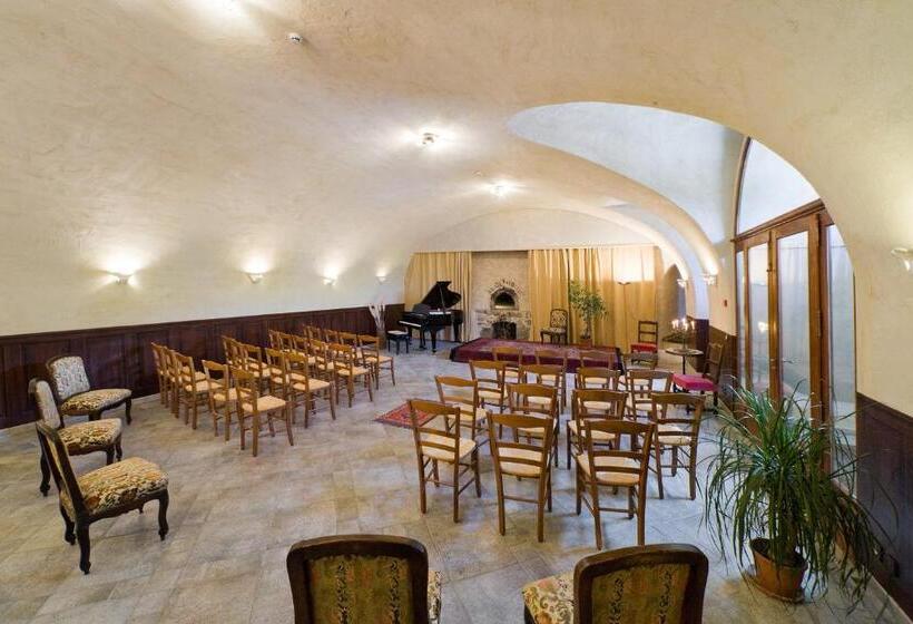 בית מלון כפרי Chateau De Picomtal