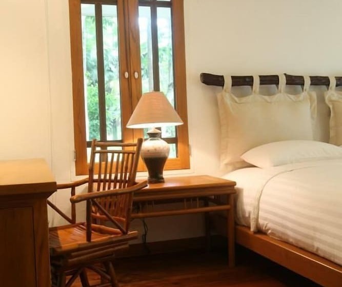 酒店 Chiangkham Luang Resort