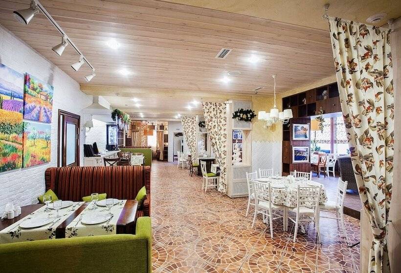 בית מלון כפרי City & Business