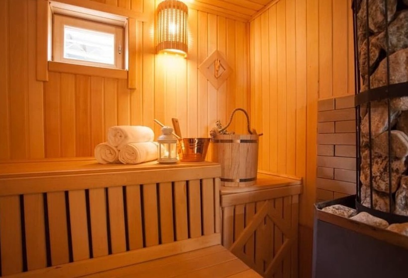 בית מלון כפרי City & Business