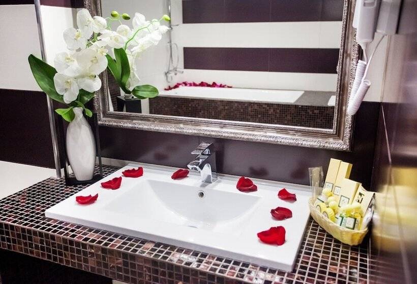 בית מלון כפרי City & Business