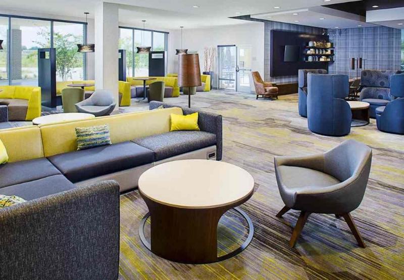 호텔 Courtyard By Marriott Dallas Carrollton And Carrollton Conference Center