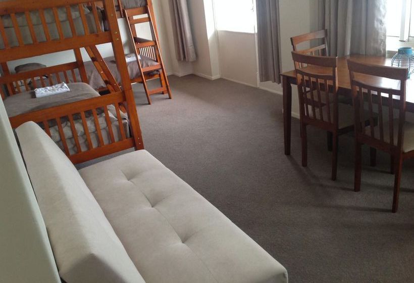 فندق Derwent Valley Resort