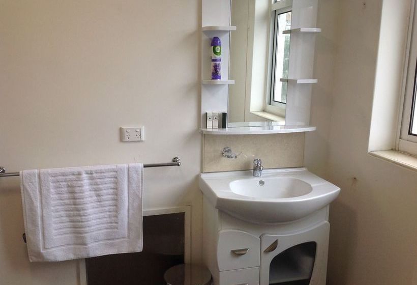 فندق Derwent Valley Resort