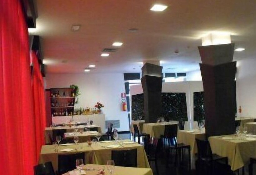 בית מלון כפרי Eden