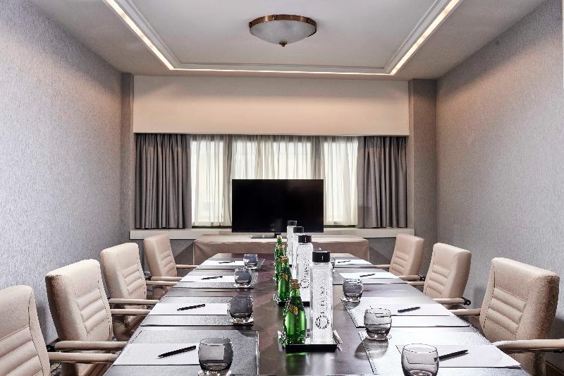 فندق Electra Metropolis