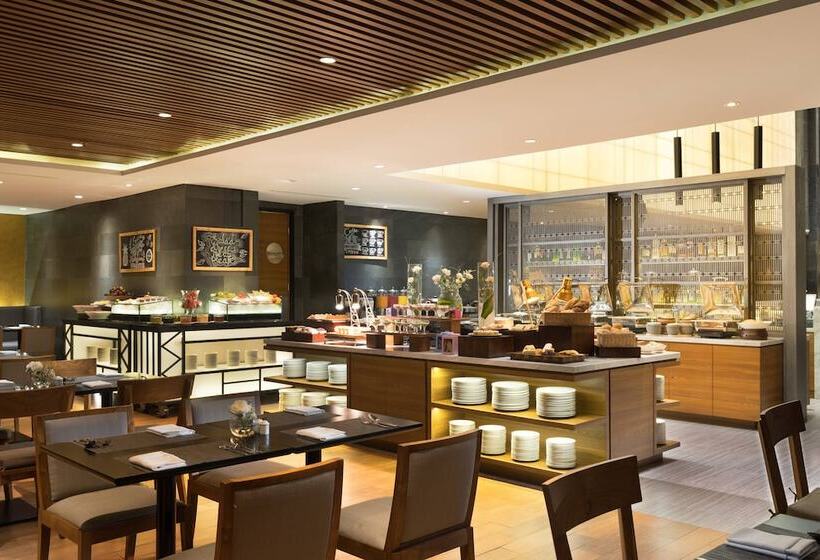 Hotel Four Points By Sheraton Jakarta Thamrin