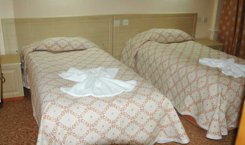 בית מלון כפרי Grand Termal Ipek Palas