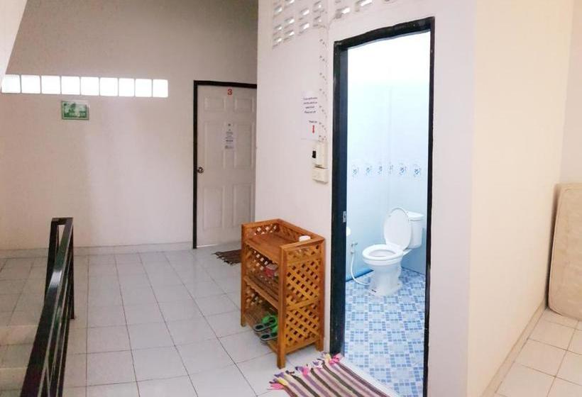 בית מלון כפרי Happy Guesthouse 2