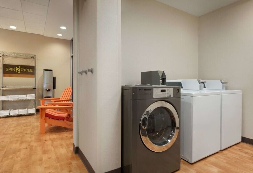 酒店 Home2 Suites By Hilton Milwaukee Brookfield