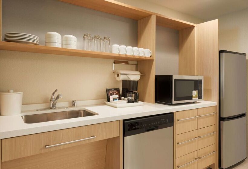 فندق Home2 Suites By Hilton Milwaukee Brookfield