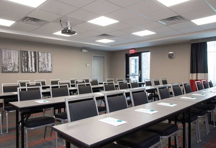 בית מלון כפרי Homewood Suites By Hilton Cleveland/sheffield