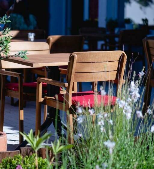 ホテル Hôtel Les Volets Rouges  Cassis