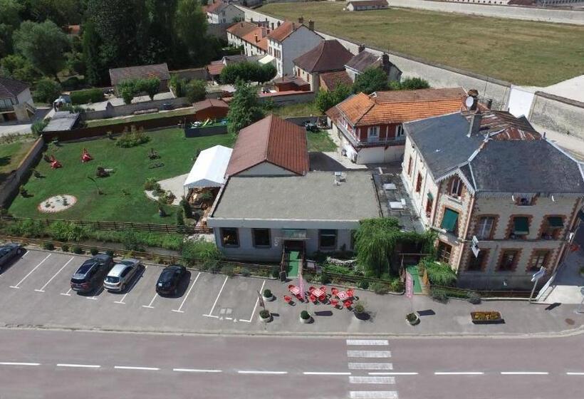 Отель Restaurant De L Abbaye