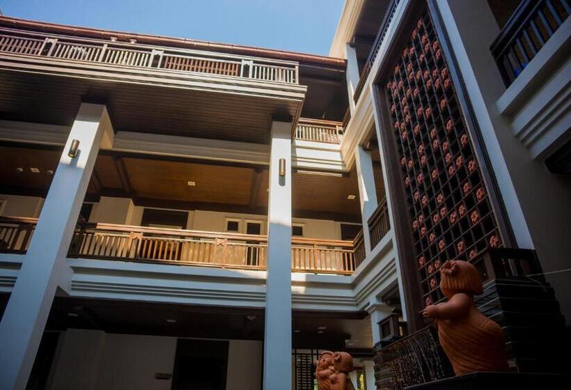 Отель Huern Na Na Boutique