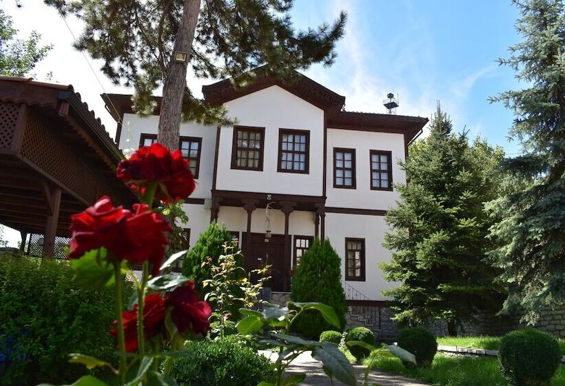 فندق Huma Hatun Konaklari