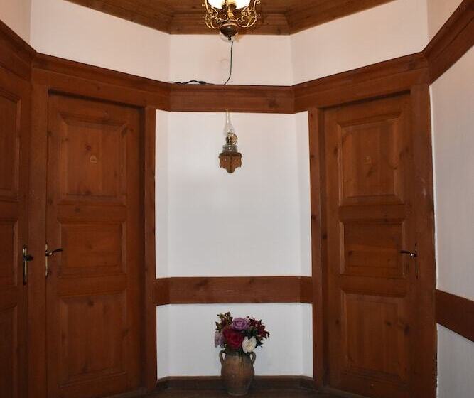 فندق Huma Hatun Konaklari