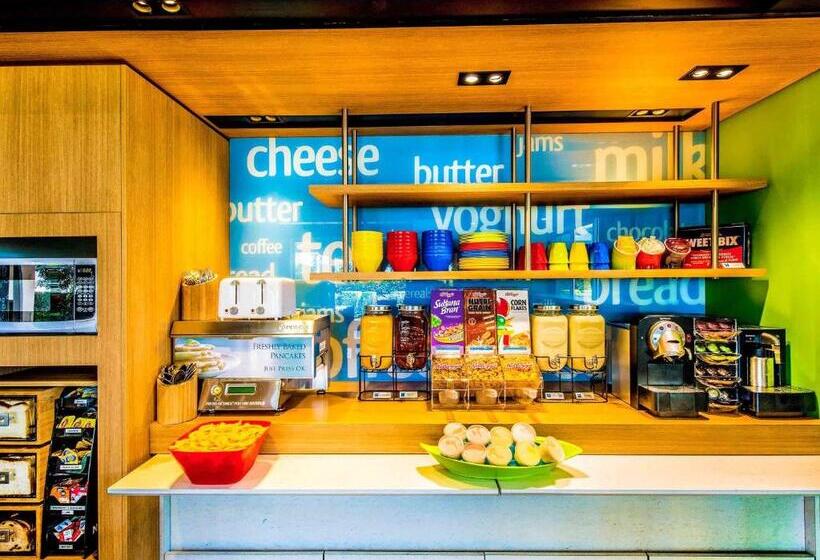 فندق Ibis Budget Brisbane Airport