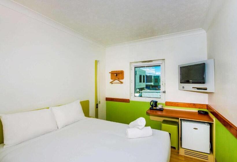 هتل Ibis Budget Brisbane Airport