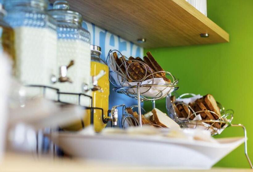 فندق Ibis Budget Brisbane Airport