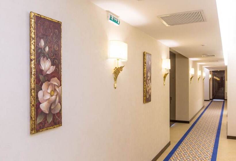 Kadorr Hotel Resort & Spa