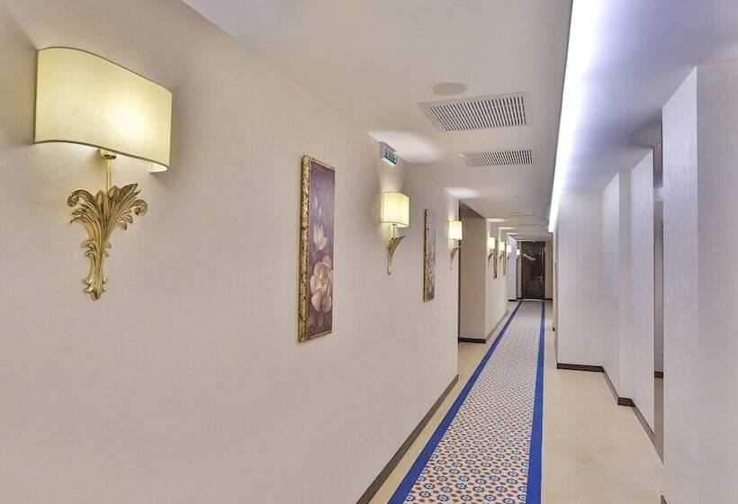 Kadorr Hotel Resort & Spa