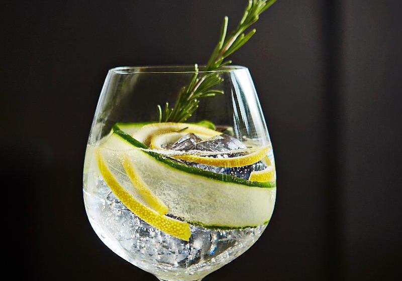 호텔 Kimpton Seafire Resort + Spa, An Ihg