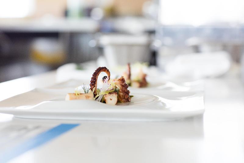 호텔 Kimpton Seafire Resort + Spa, An Ihg