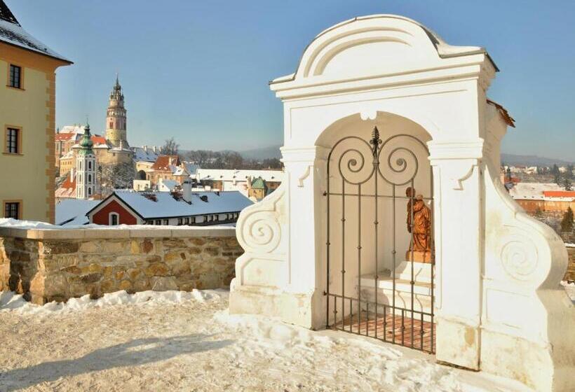 هتل Krčínův Dům