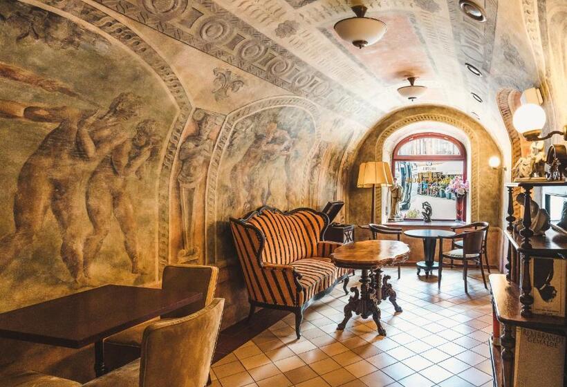 酒店 Krčínův Dům