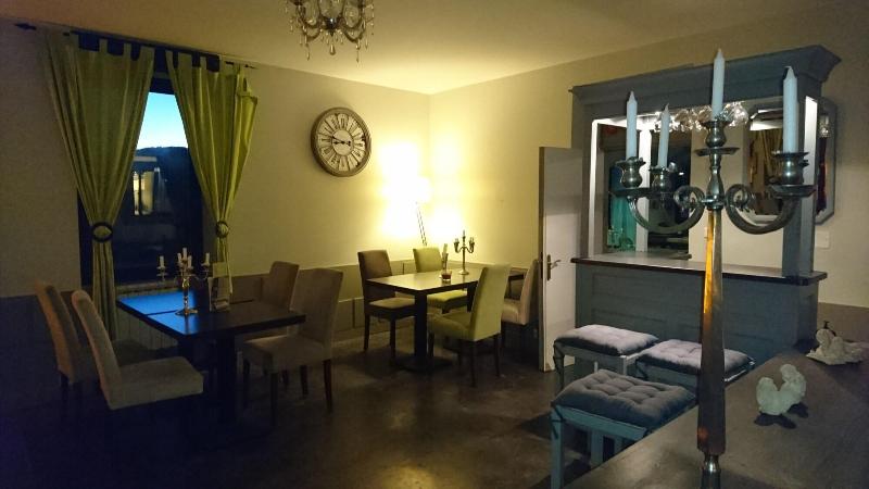 호텔 La Bastie D Urfe